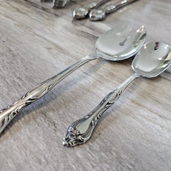 36 Pc Lot Of Vintage Royal Baroque‎ Stainless Imperial USA Flatware Spoons Forks - Picture 12 of 13